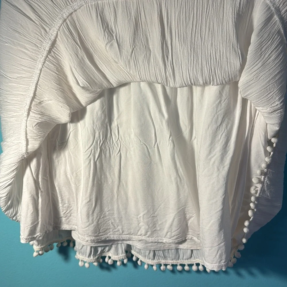 Lilly Pulitzer Small Cover up Skirt White Skirt with Pom-Pom Trim